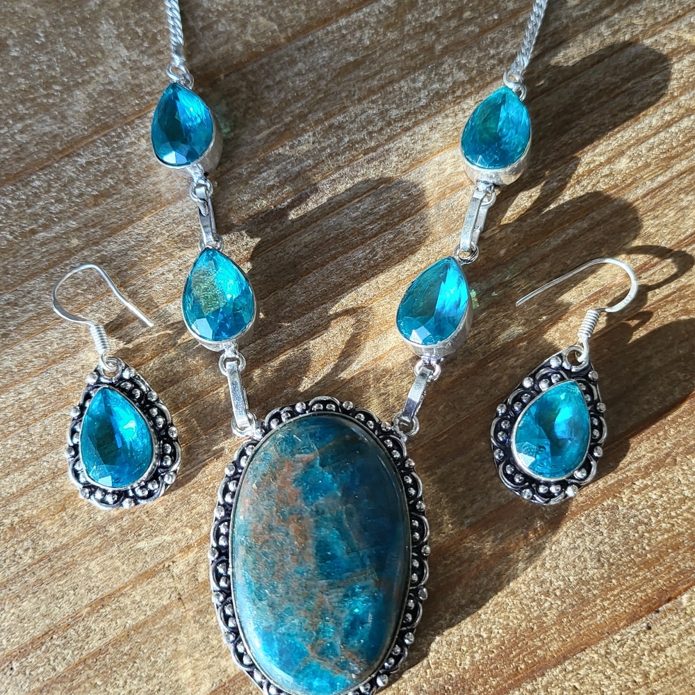 Blue Apatite Necklace Set / Blue Topaz Crystal Earrings Jewelry set